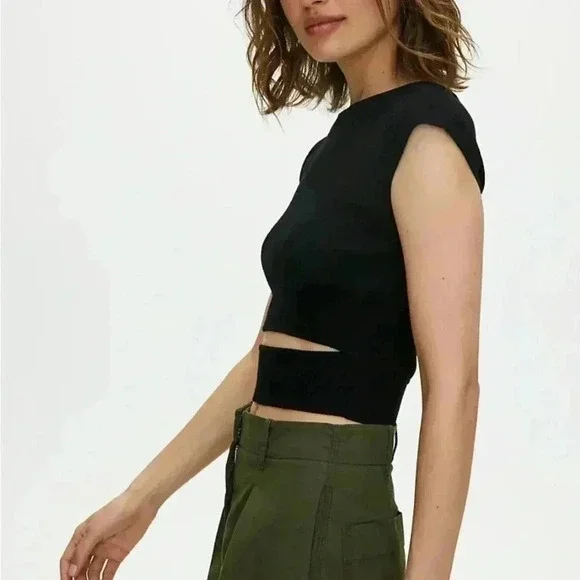 Aritzia Wilfred free Cut-Out Cropped Knit Top Black Cap sleeve Sweater size S - Picture 4 of 6